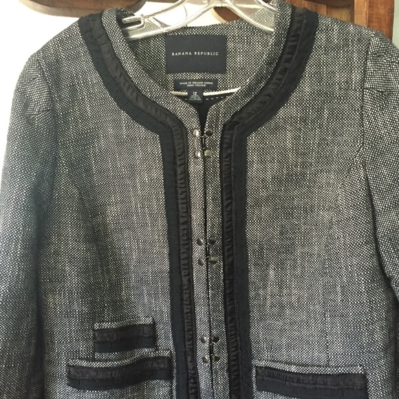 Banana Republic black/white tweed NWOT blazer jacket, size 10-12, mint. - Picture 1 of 8